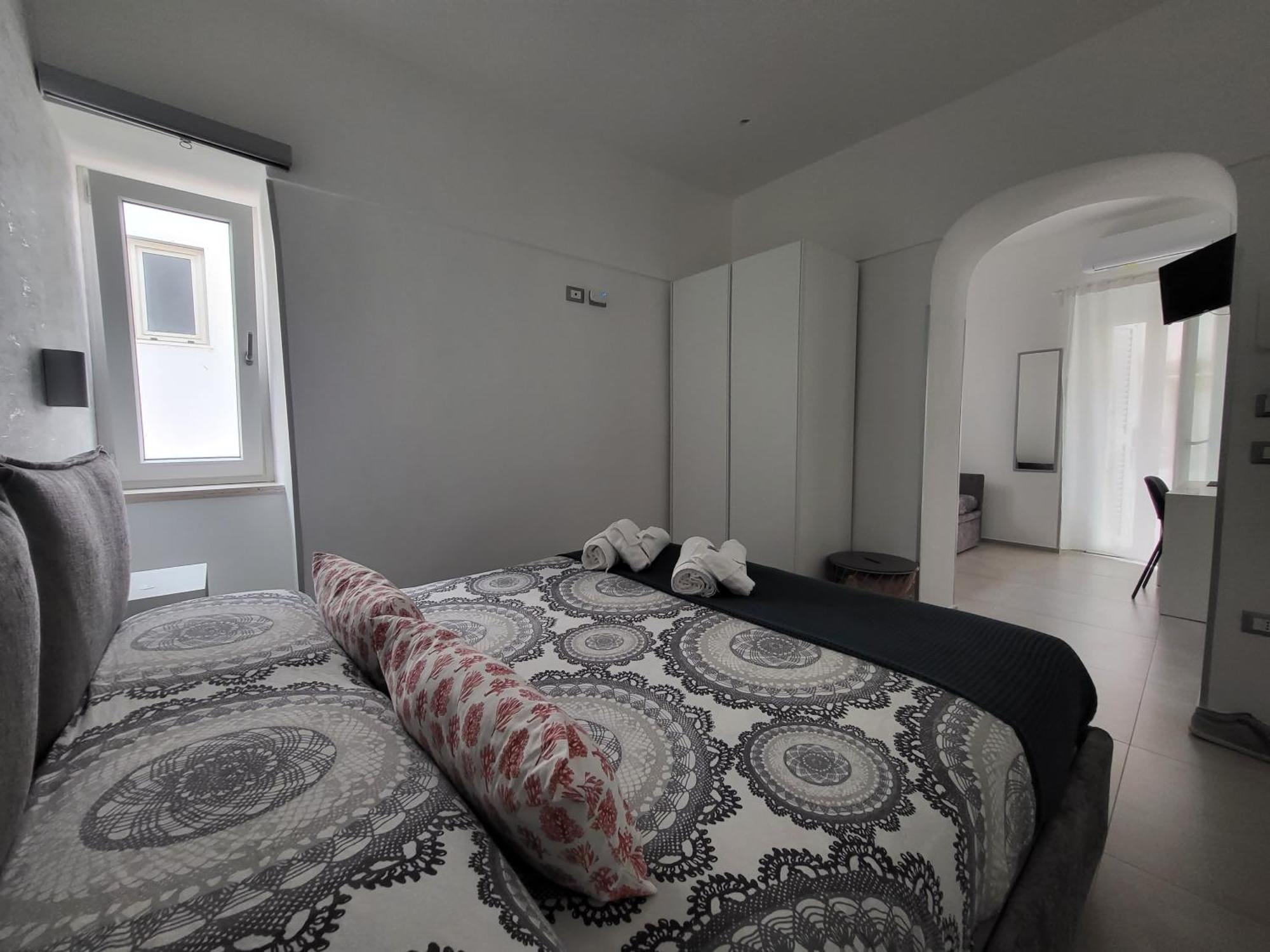 B&B Tra Le Vie Del Borgo Vieste Quarto foto